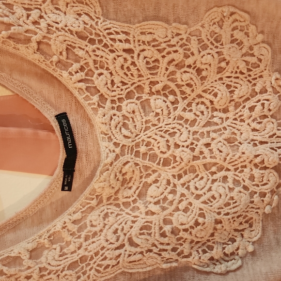 Maurices lace front and tie back top - Picture 4 of 4